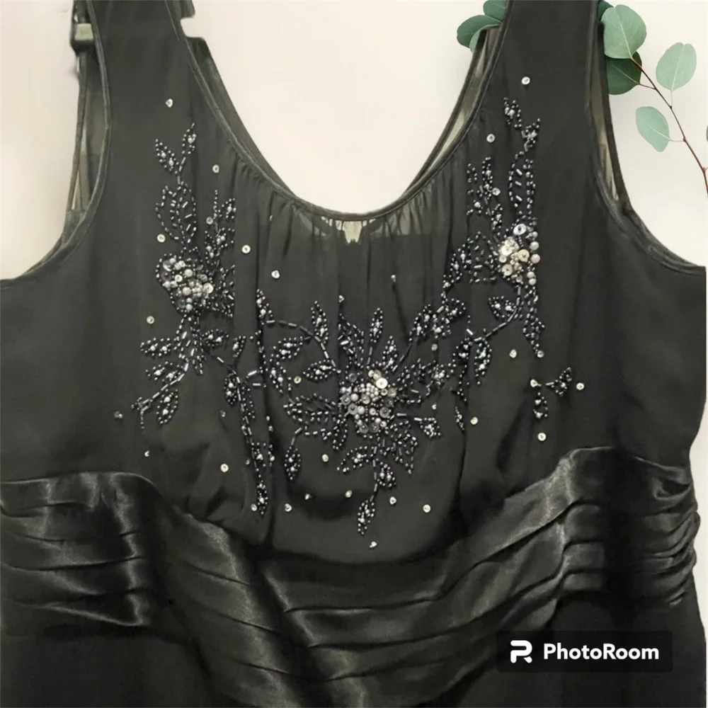 Dress Barn dress size 20W sleeveless black w/beaded top lining under chiffon - Picture 3 of 14